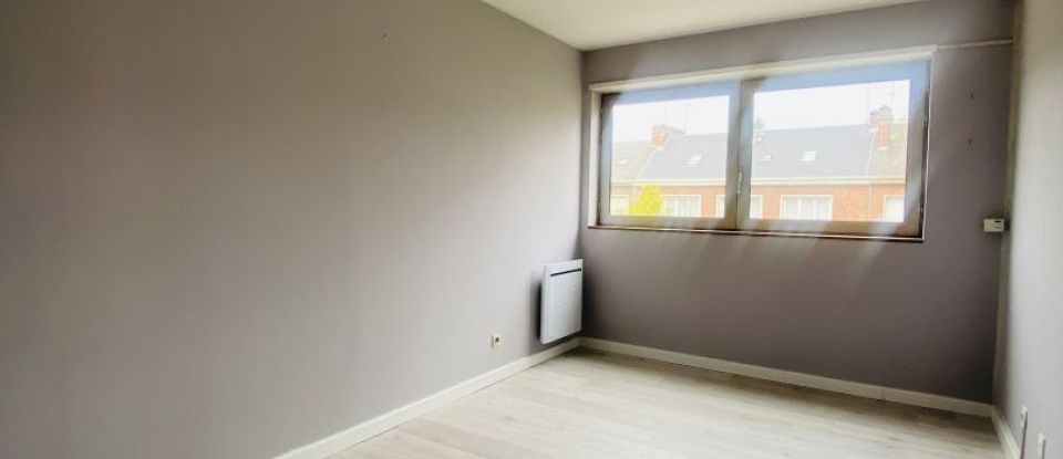 Appartement 4 pièces de 91 m² à Amiens (80000)