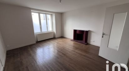 Appartement 5 pièces de 73 m² à Secondigny (79130)