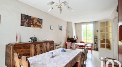 House 7 rooms of 115 m² in Villeneuve-le-Roi (94290)