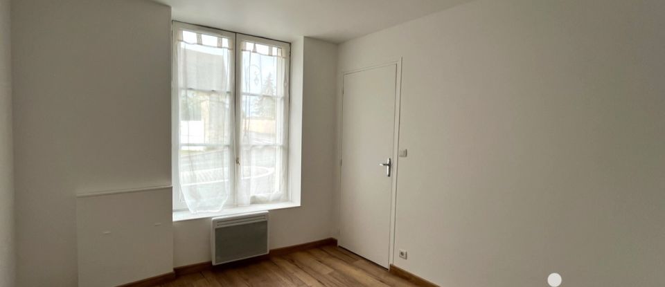 Apartment 2 rooms of 31 m² in Courdimanche (95800)