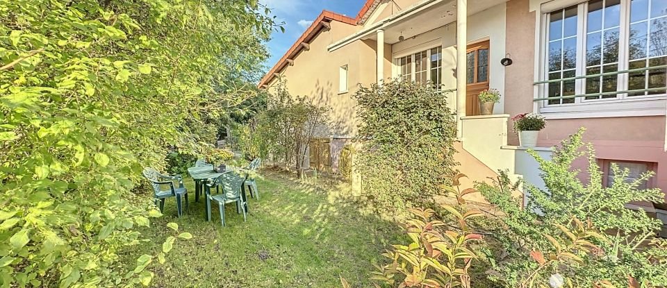 Maison 5 pièces de 100 m² à Champigny-sur-Marne (94500)