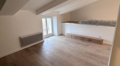 Maison 3 pièces de 66 m² à Azille (11700)