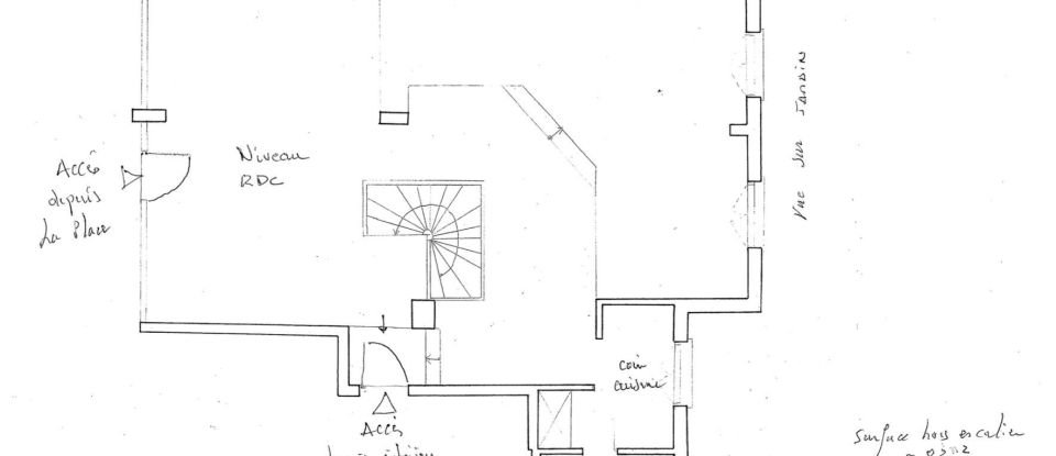 Bureaux de 100 m² à Chatou (78400)