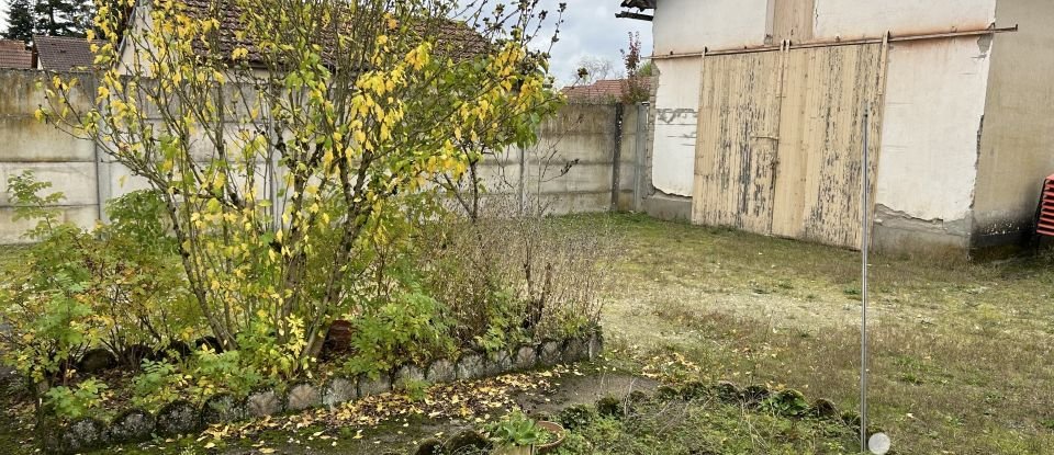 Pavillon 6 pièces de 89 m² à Lamotte-Beuvron (41600)