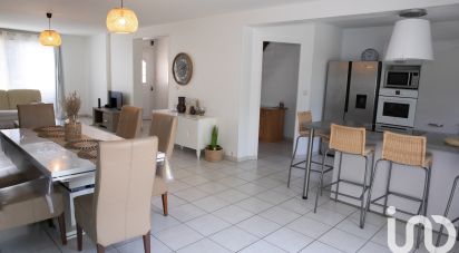 House 5 rooms of 121 m² in Saint-Gibrien (51510)