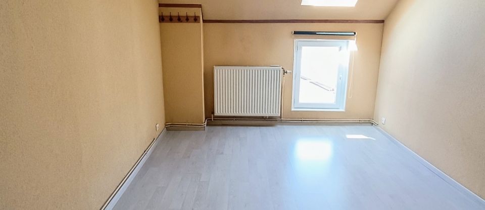 Town house 5 rooms of 89 m² in Le Champ-près-Froges (38190)