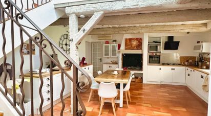 Bastide 11 rooms of 420 m² in Gonfaron (83590)