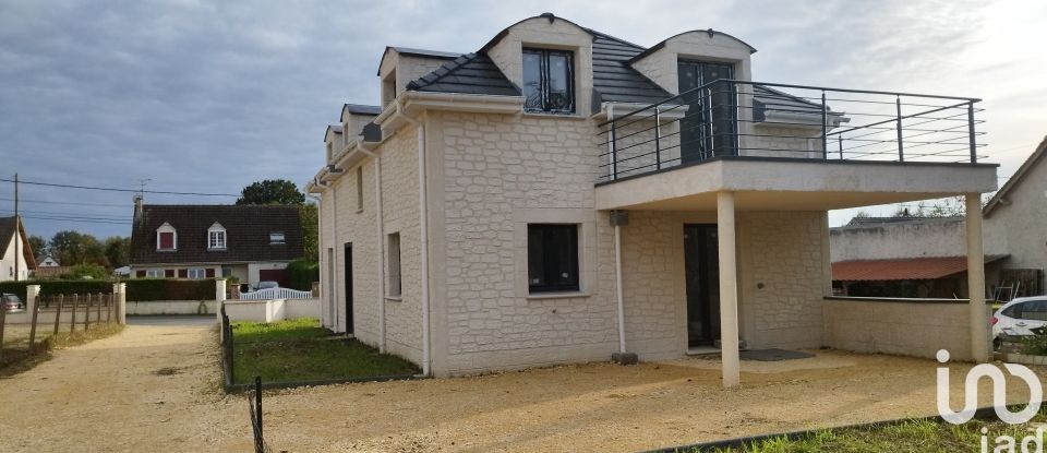 House 6 rooms of 133 m² in Romorantin-Lanthenay (41200)