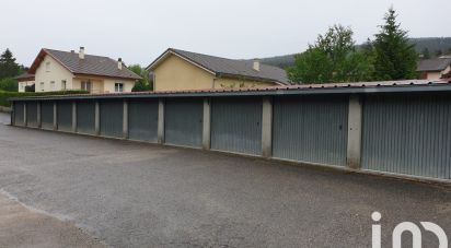 Parking of 200 m² in Arbent (01100)