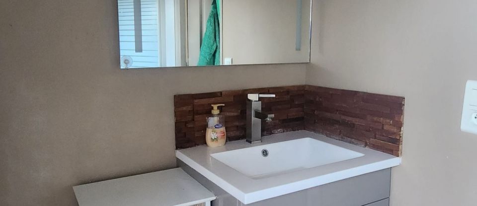 Maison 5 pièces de 90 m² à Illeville-sur-Montfort (27290)