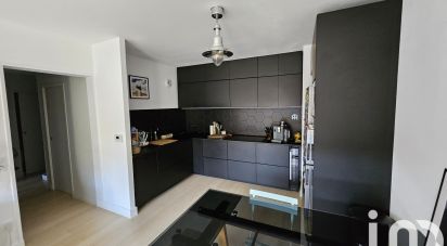 Apartment 3 rooms of 66 m² in Lille (59800)