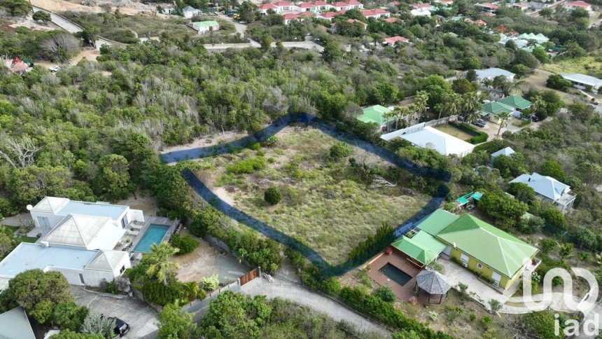 Terrain de 3 485 m² à Saint-Barthélemy (97133)