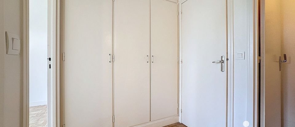 Appartement 3 pièces de 65 m² à Chatou (78400)