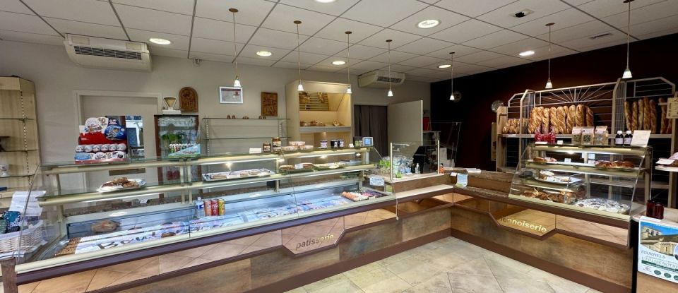 Bakery of 300 m² in Fournels (48310)