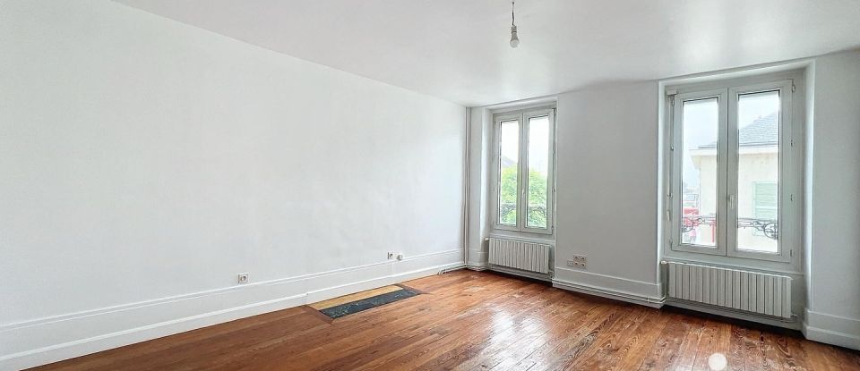 Duplex 7 pièces de 194 m² à AUNEAU (28700)