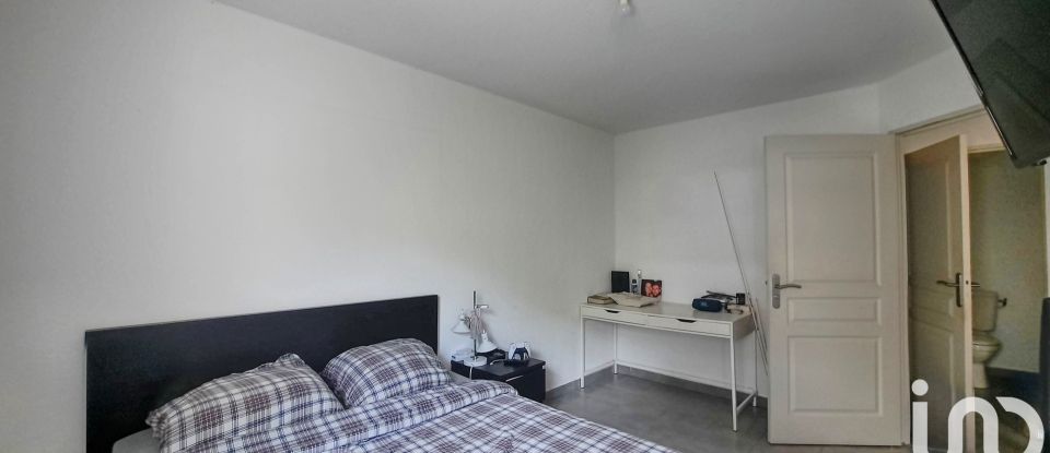 Appartement 3 pièces de 62 m² à Châteaurenard (13160)