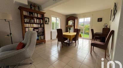 Pavillon 5 pièces de 106 m² à Saint-Barthélemy-d'Anjou (49124)