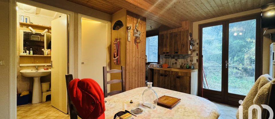 Traditional house 4 rooms of 94 m² in Planès (66210)