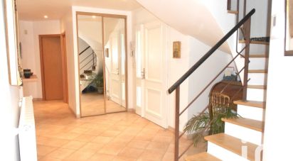 Traditional house 5 rooms of 165 m² in Saint-Jean (31240)