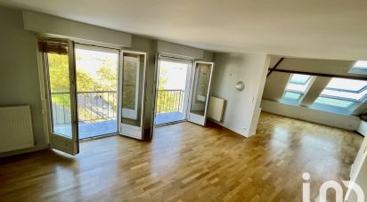 Apartment 5 rooms of 129 m² in Saint-Nazaire (44600)