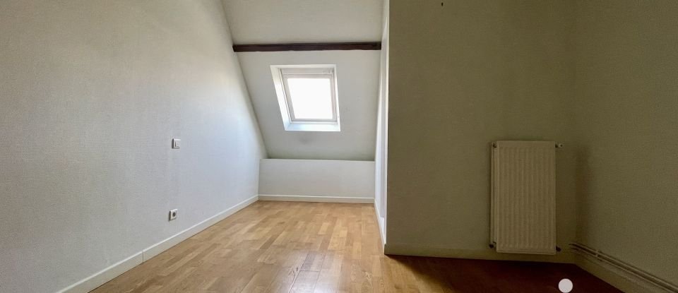 Appartement 5 pièces de 129 m² à Saint-Nazaire (44600)