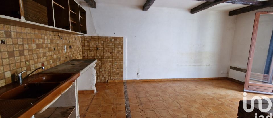 Maison de village 3 pièces de 69 m² à Méounes-lès-Montrieux (83136)