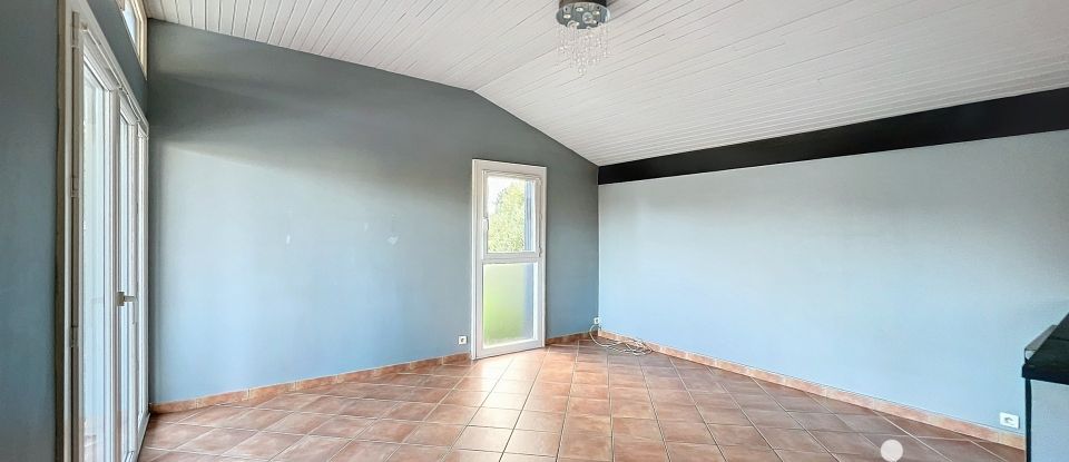 Maison 4 pièces de 81 m² à Alès (30100)