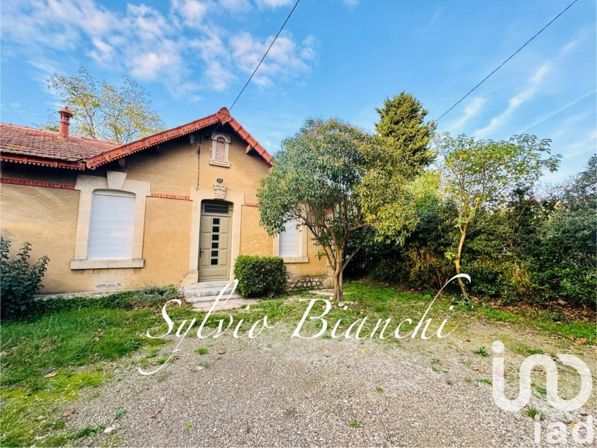 House 4 rooms of 95 m² in Saint-Rémy-de-Provence (13210)