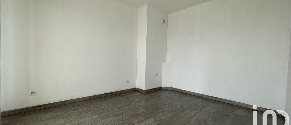 Appartement 3 pièces de 89 m² à Nîmes (30000)