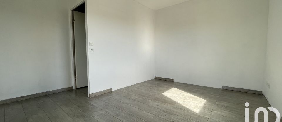 Appartement 3 pièces de 89 m² à Nîmes (30000)