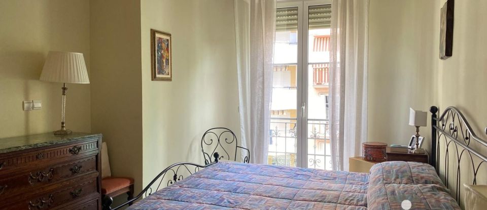 Appartement 4 pièces de 96 m² à Menton (06500)