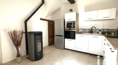 Town house 4 rooms of 62 m² in Tresques (30330)