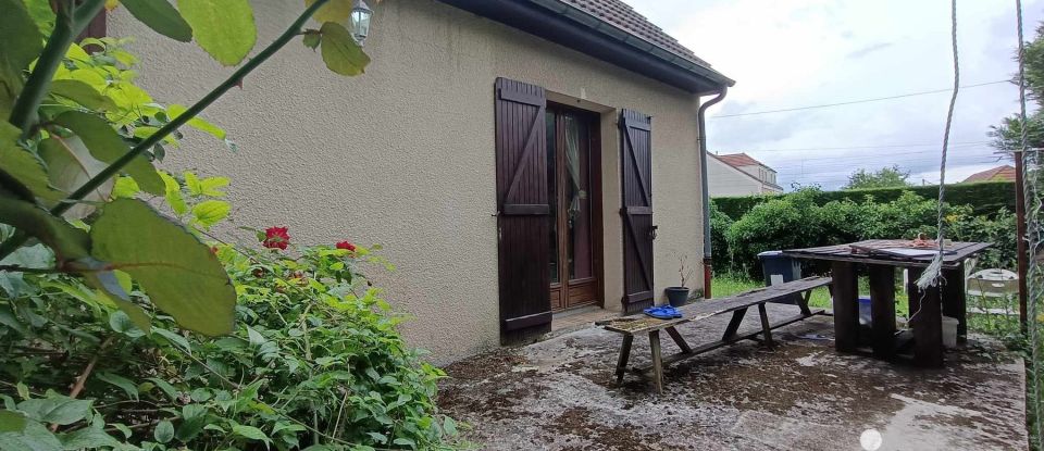 House 6 rooms of 119 m² in Domont (95330)