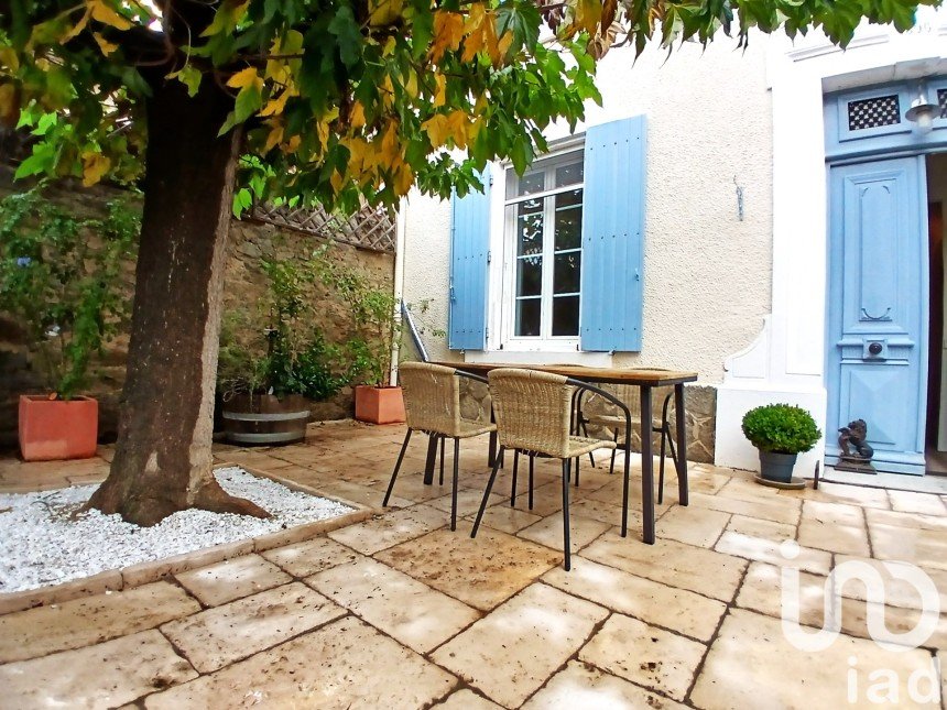 Maison 8 pièces de 201 m² à Saint-Couat-d'Aude (11700)