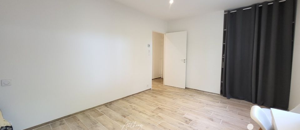 Maison 6 pièces de 156 m² à Nages-et-Solorgues (30114)