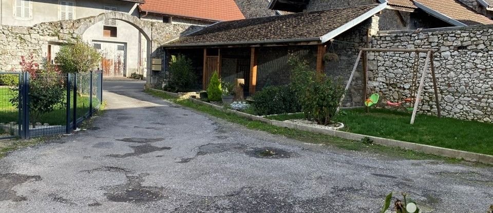 Village house 4 rooms of 93 m² in Lavours (01350)