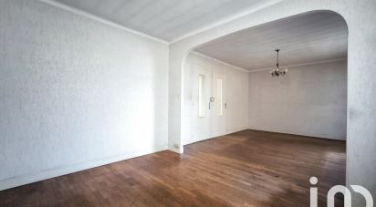 Maison 3 pièces de 61 m² à Saint-Lô (50000)