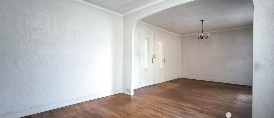 Maison 3 pièces de 61 m² à Saint-Lô (50000)