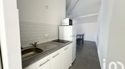 Appartement 2 pièces de 46 m² à Nîmes (30000)