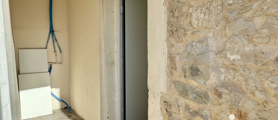 Apartment 2 rooms of 46 m² in Nîmes (30000)