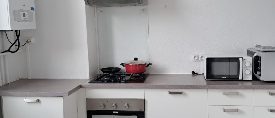 Appartement 2 pièces de 60 m² à Montluçon (03100)