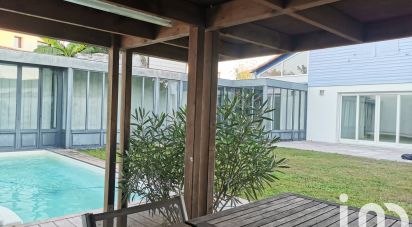 House 6 rooms of 162 m² in La Rochelle (17000)