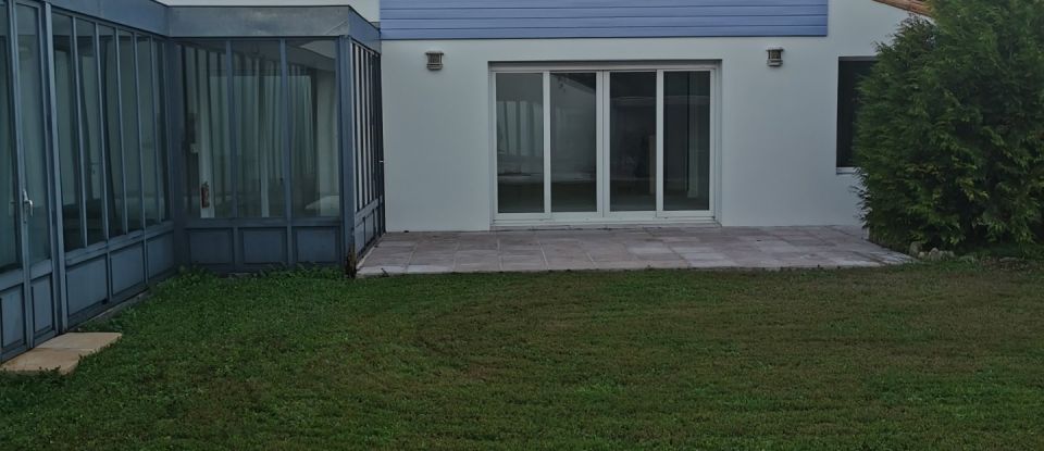 Maison 6 pièces de 162 m² à La Rochelle (17000)