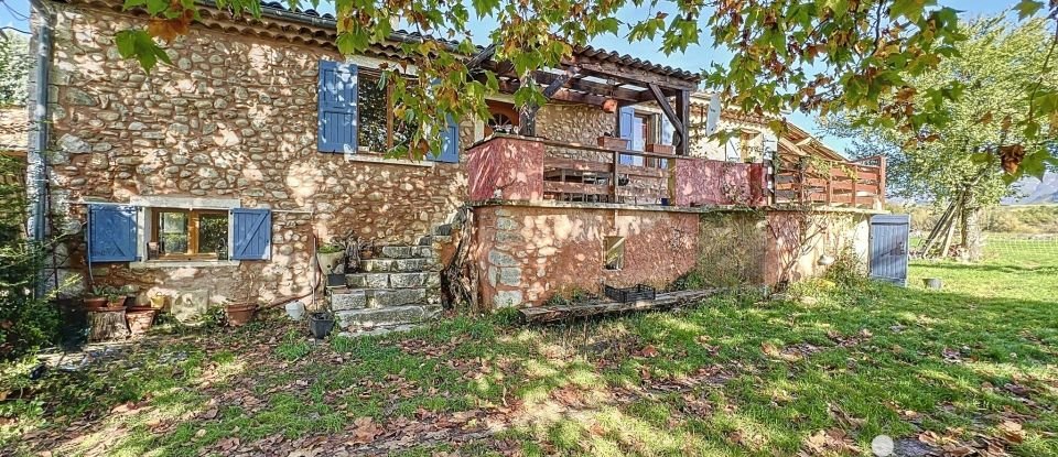 Maison de campagne 12 pièces de 315 m² à Salignac (04290)