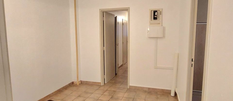 Apartment 4 rooms of 83 m² in Montataire (60160)