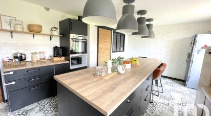 Maison 7 pièces de 190 m² à Étiolles (91450)