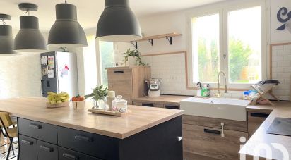 Maison 7 pièces de 190 m² à Étiolles (91450)