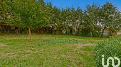 Land of 355 m² in Boisseron (34160)