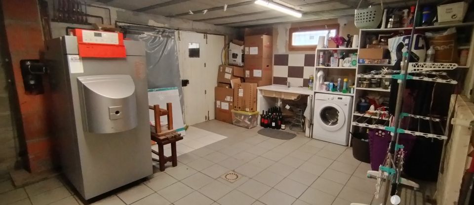 Maison traditionnelle 5 pièces de 110 m² à Ézy-sur-Eure (27530)