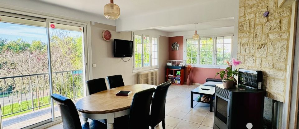 Maison 7 pièces de 109 m² à Arsonval (10200)